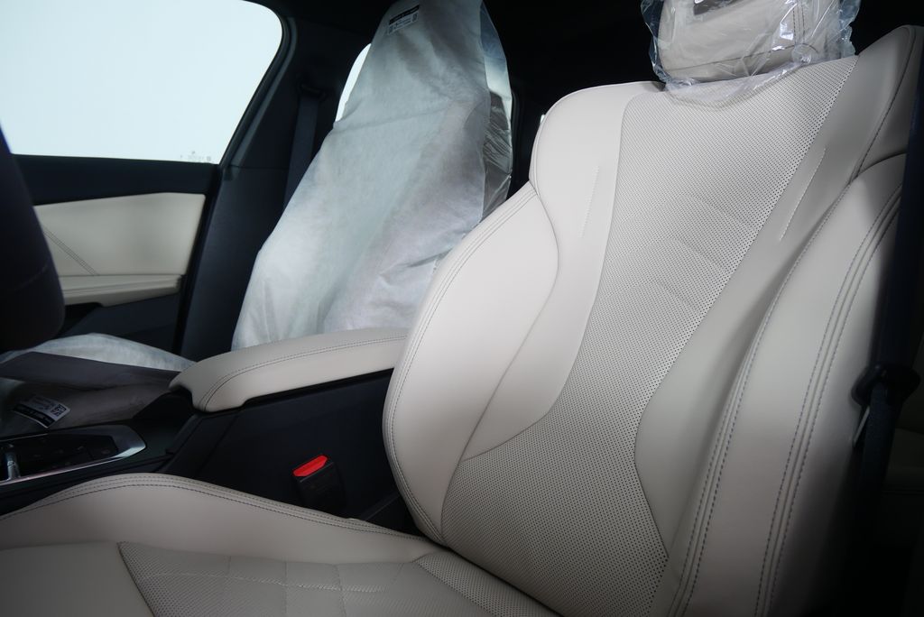 Thumbnail: 2026 BMW 2 Series - 11
