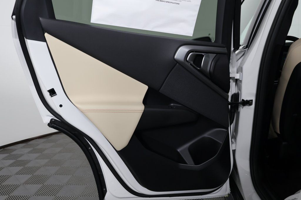 Thumbnail: 2026 BMW X3 - 8