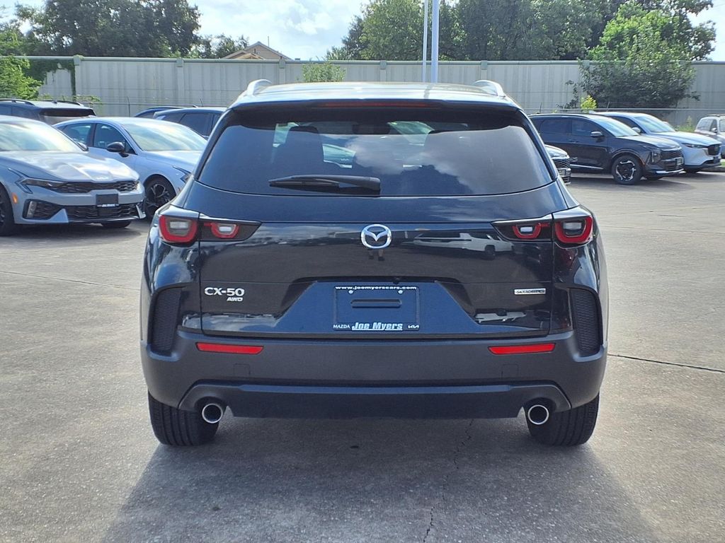 2025 Mazda CX-50 2.5 S Preferred Package - 7