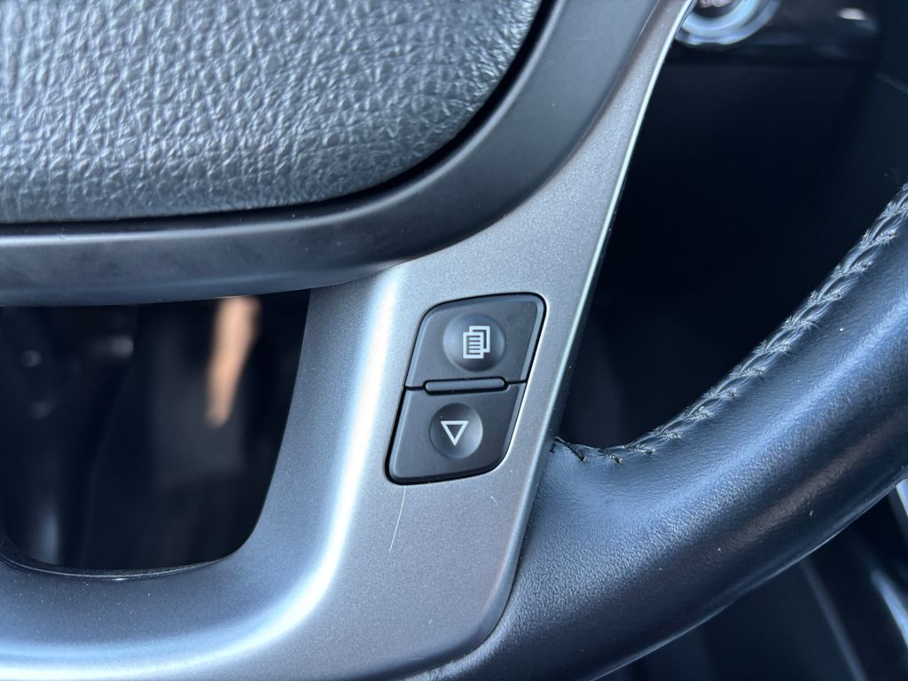 Thumbnail: 2015 Kia Sorento - 13