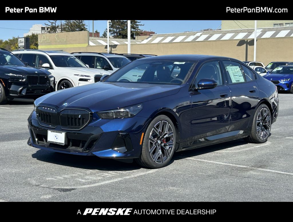 Thumbnail: 2027 BMW i5 - 1