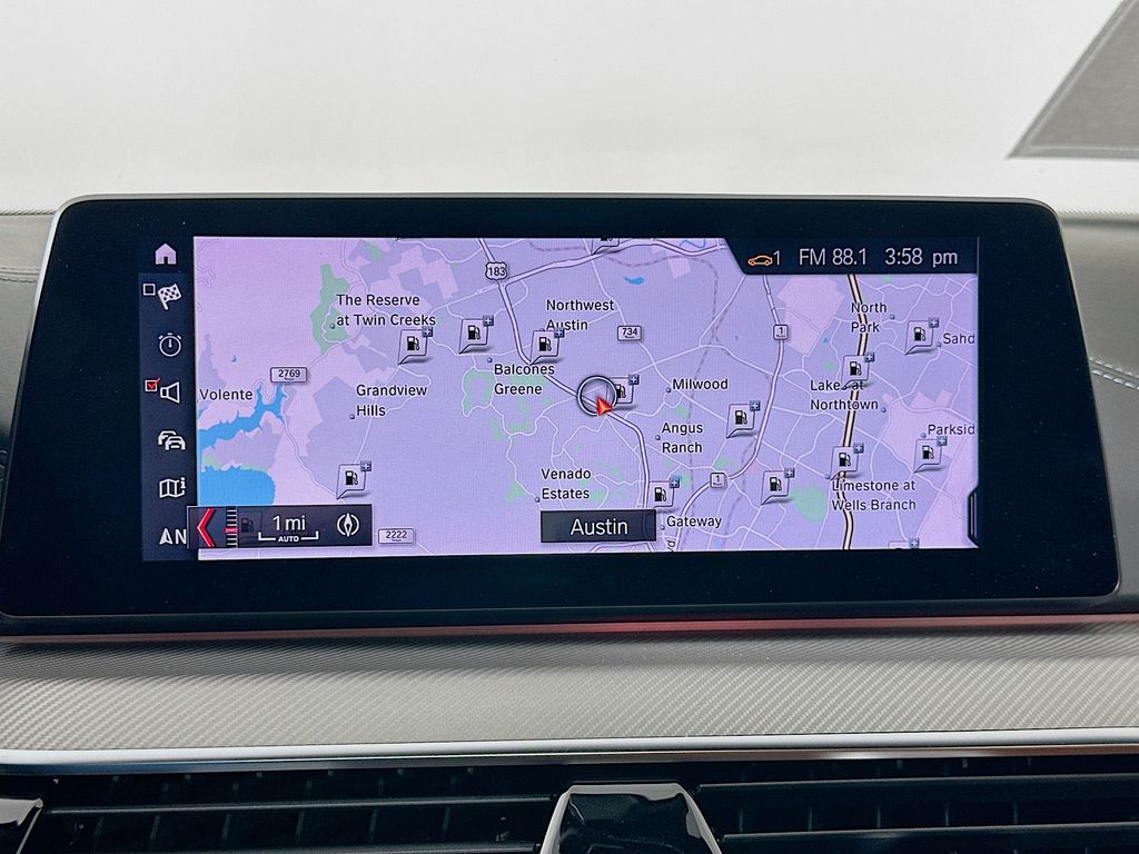 Thumbnail: 2019 BMW M5 - 13