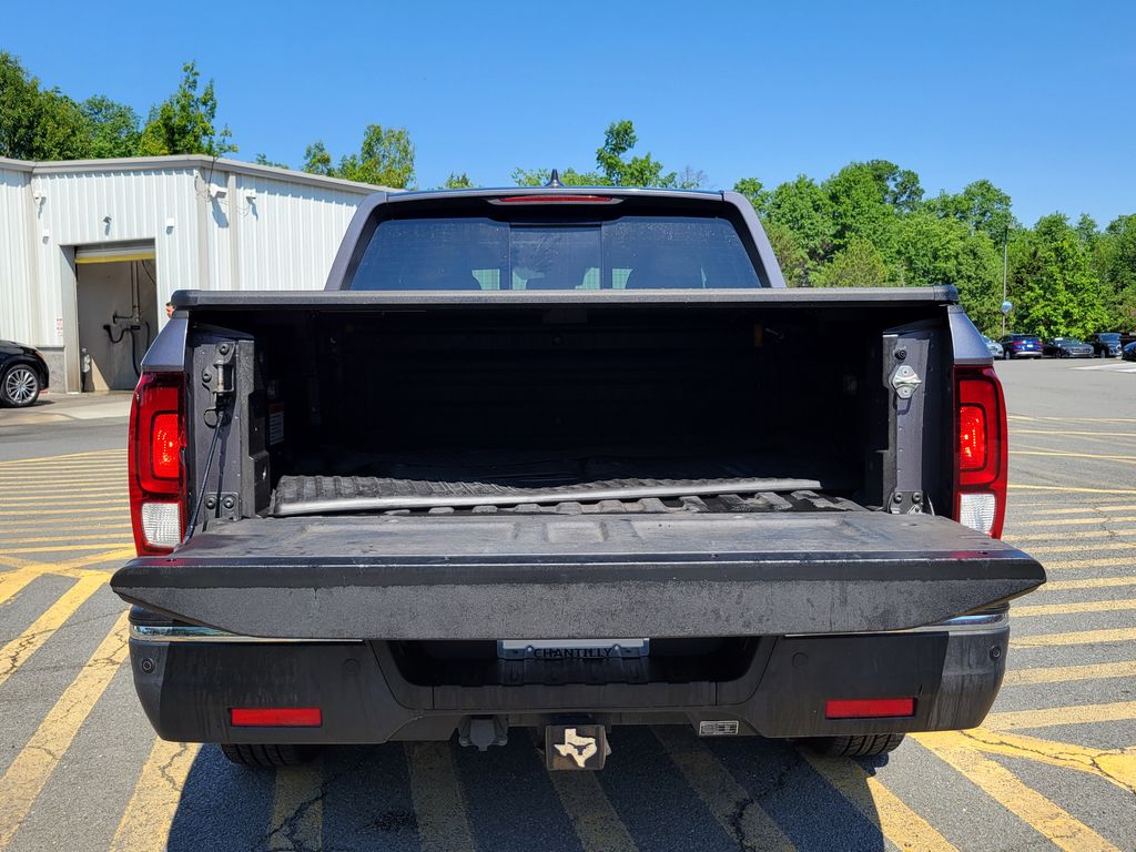 Thumbnail: 2019 Honda Ridgeline - 10