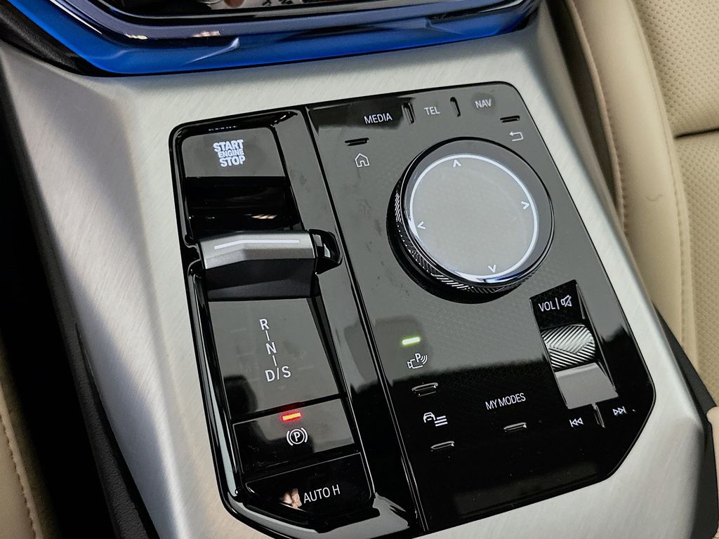 Thumbnail: 2026 BMW X3 - 15