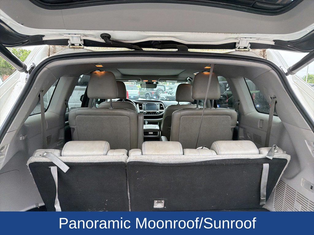 2018 Toyota Highlander Limited Platinum