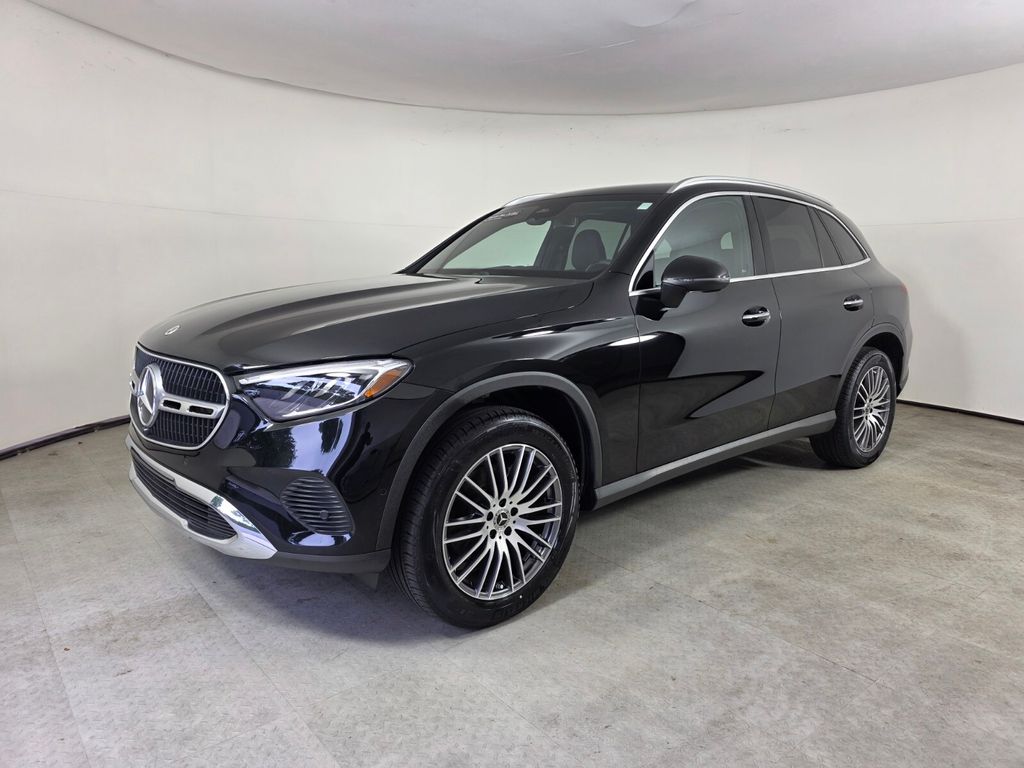 Certified Used 2025 Black Mercedes-Benz GLC 300 image 8