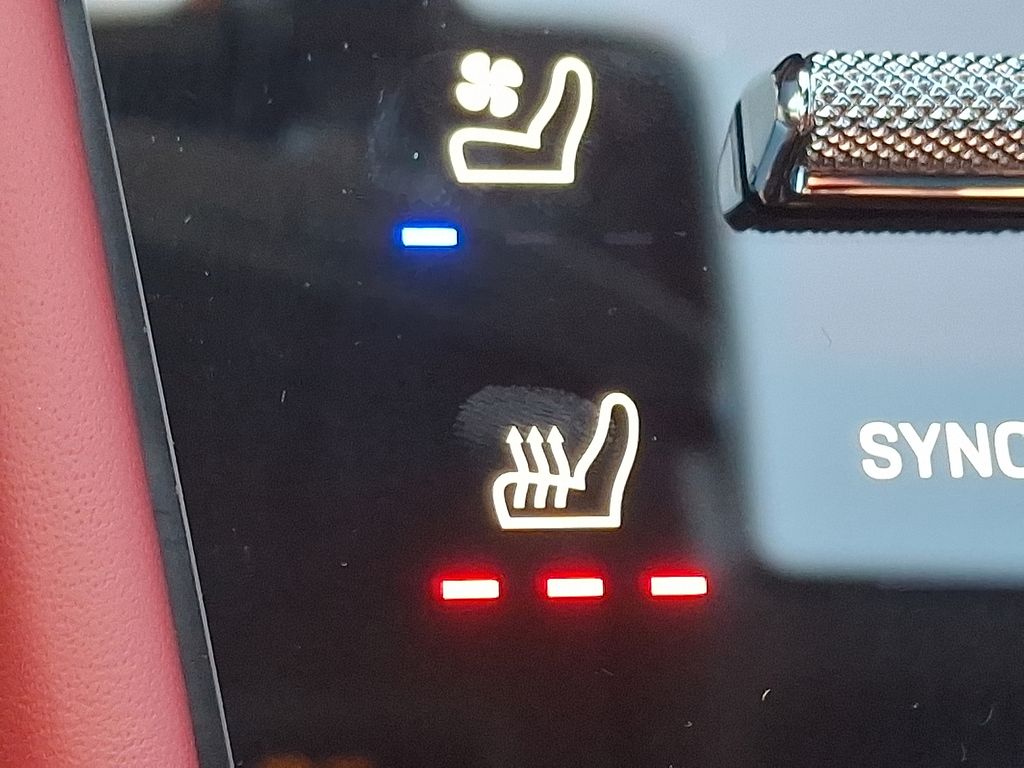 Thumbnail: 2026 Porsche Cayenne - 23