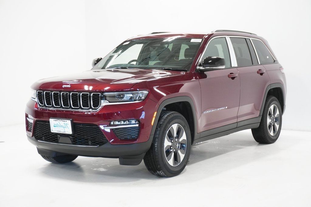 2024 Jeep Grand Cherokee 4xe 4WD