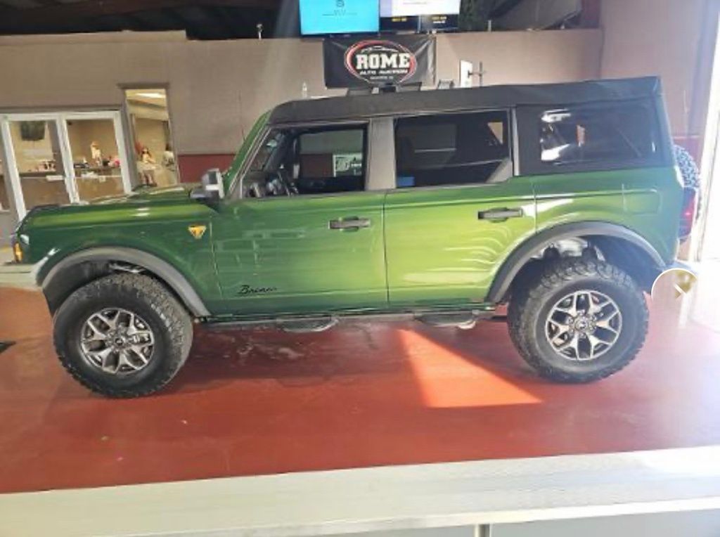 2024 Ford Bronco Badlands 4-Door 4WD