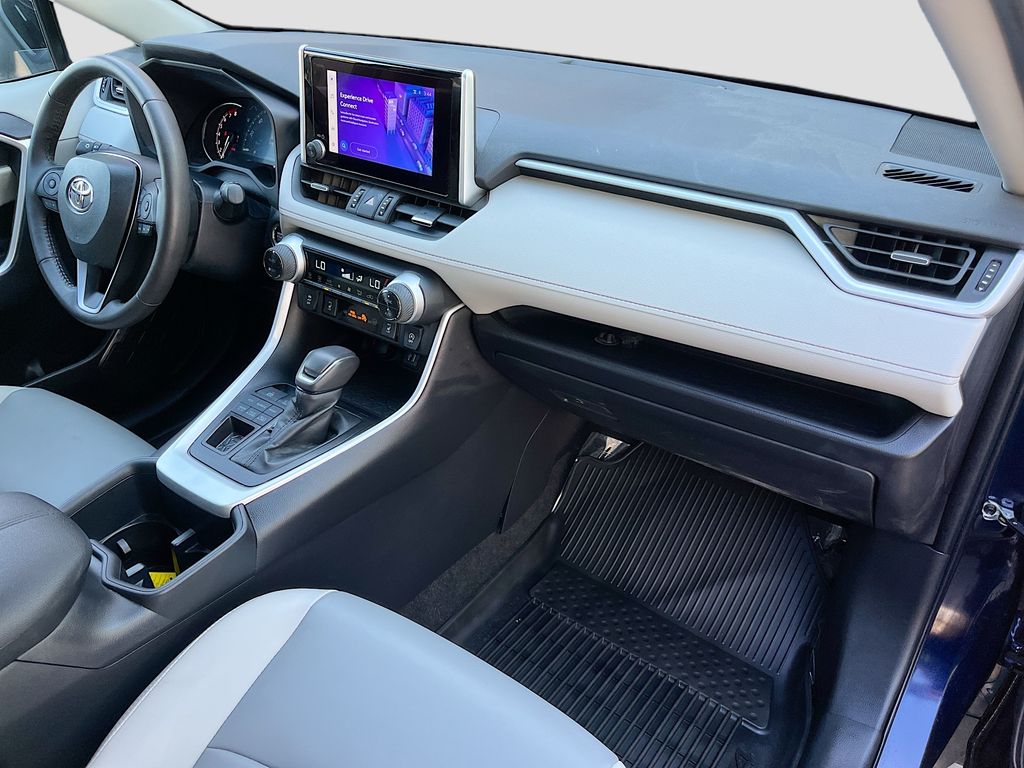 Used 2024 Blueprint Toyota XLE Premium image 30