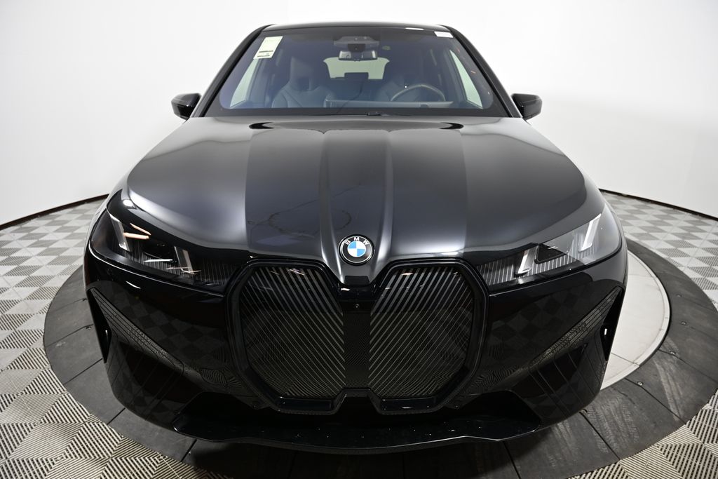 Thumbnail: 2026 BMW iX - 8