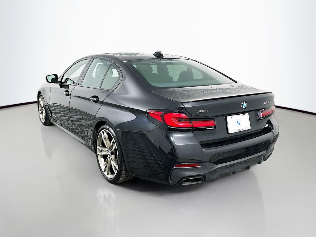 2022 BMW 5 Series M550i xDrive 7