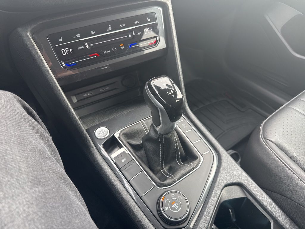 2022 Volkswagen Tiguan 2.0T SE Black at Sutliff Volkswagen