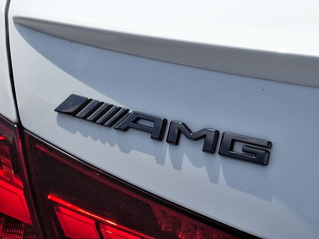 2024 Mercedes-Benz C-Class AMG C 43 31