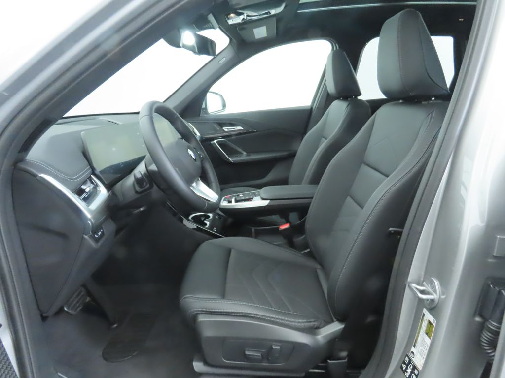 Thumbnail: 2026 BMW X1 - 20