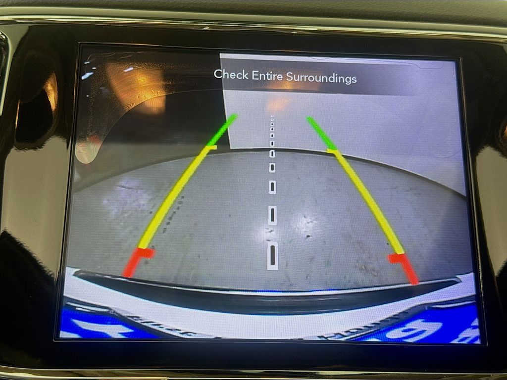 Used Car 2020 Jeep Grand Cherokee  Limited For Sale Under $25,000 In Austin, Texas