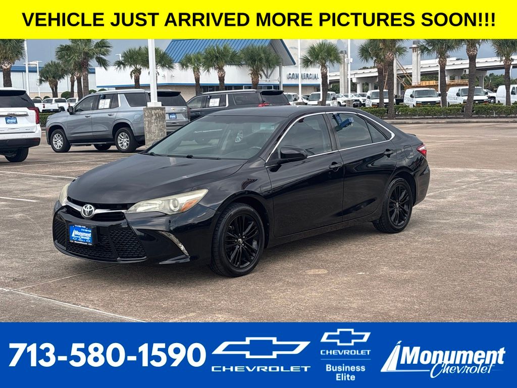 2017 Toyota Camry SE Black at Gullo Toyota