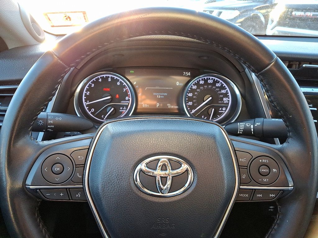 Thumbnail: 2019 Toyota Camry - 20