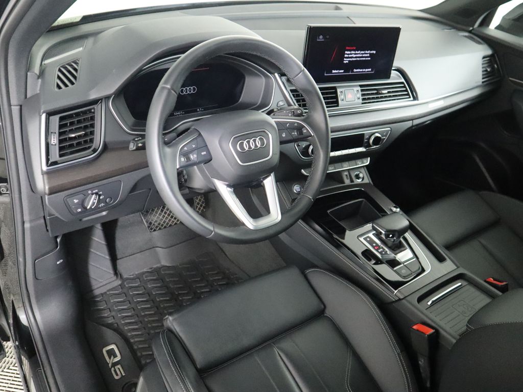 Thumbnail: 2021 Audi Q5 - 9