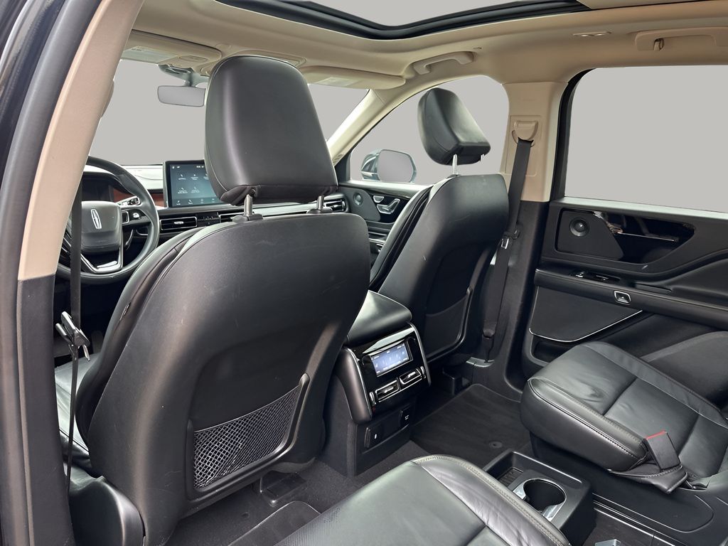 Used Car 2022 Lincoln Aviator  Reserve For Sale Under $50,000 In Austin, Texas