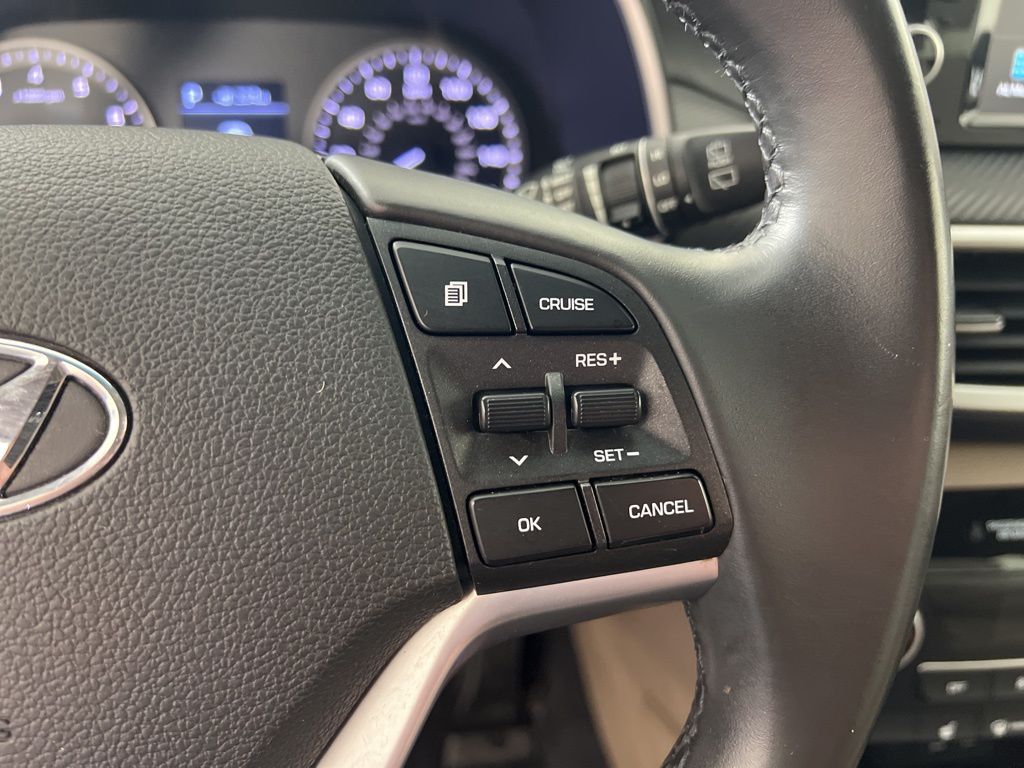 Used 2020 White Hyundai Sport image 18