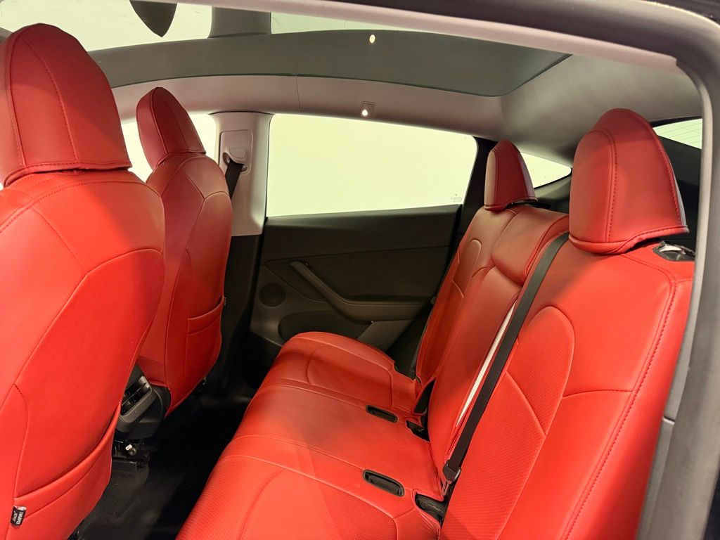 Thumbnail: 2022 Tesla Model Y - 11