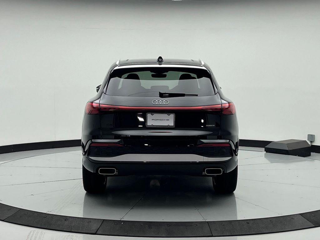 Thumbnail: 2025 Audi Q5 - 6