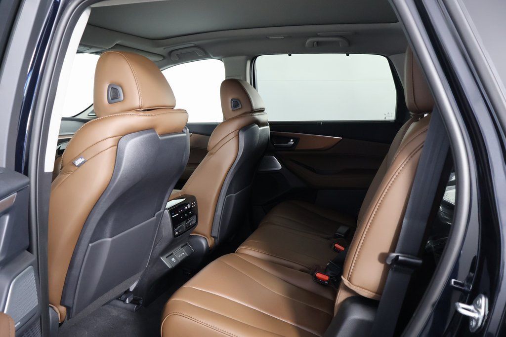 Thumbnail: 2026 Acura MDX - 6
