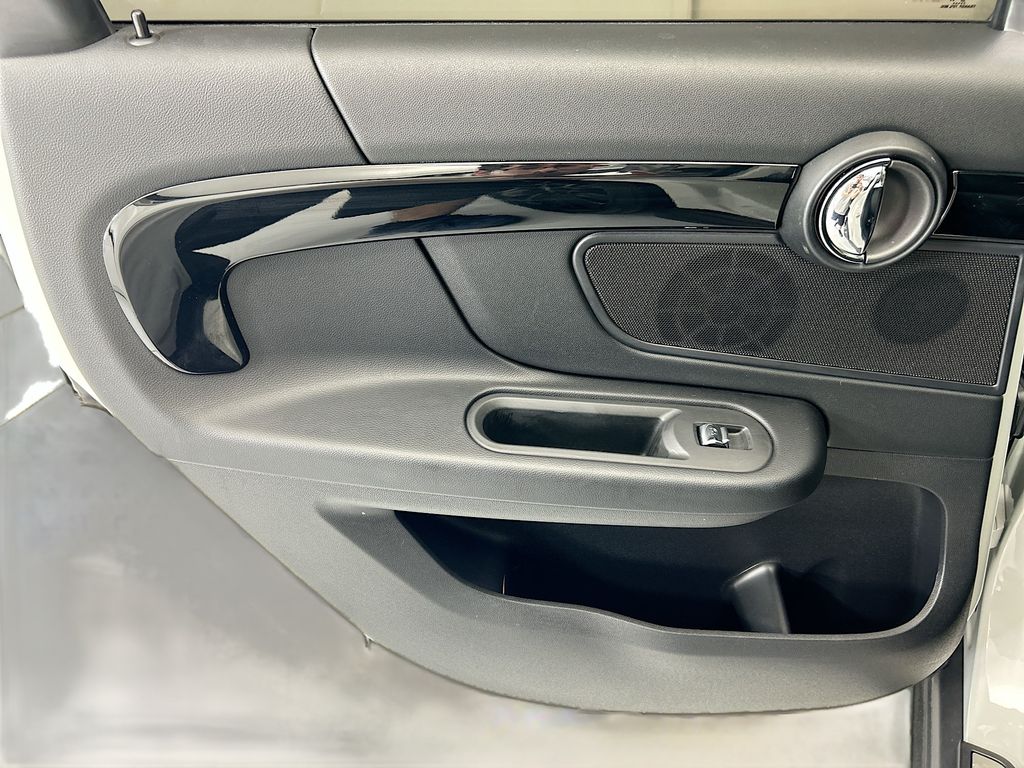 Thumbnail: 2021 MINI Cooper Countryman - 25