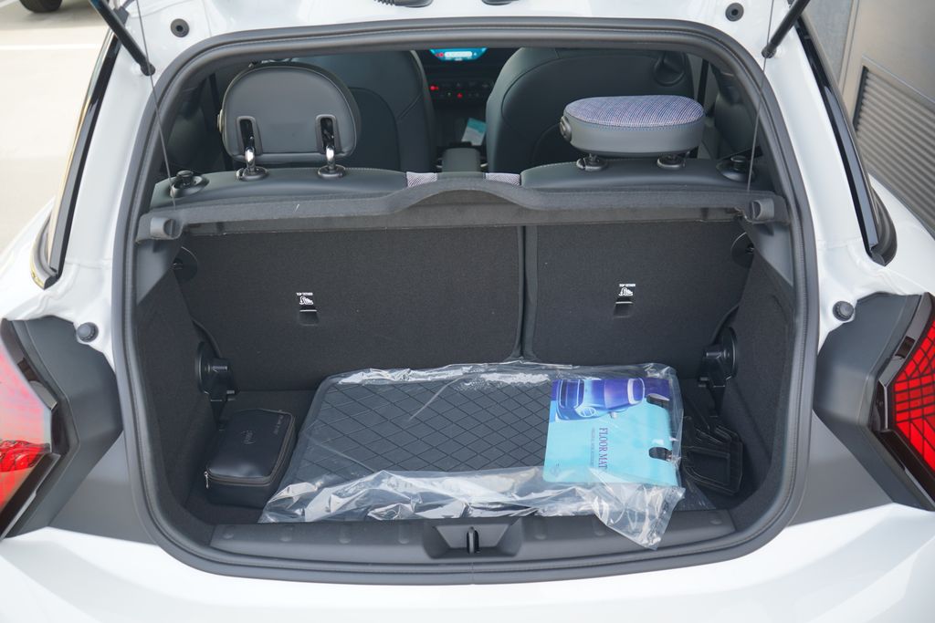 Thumbnail: 2026 MINI Cooper - 11