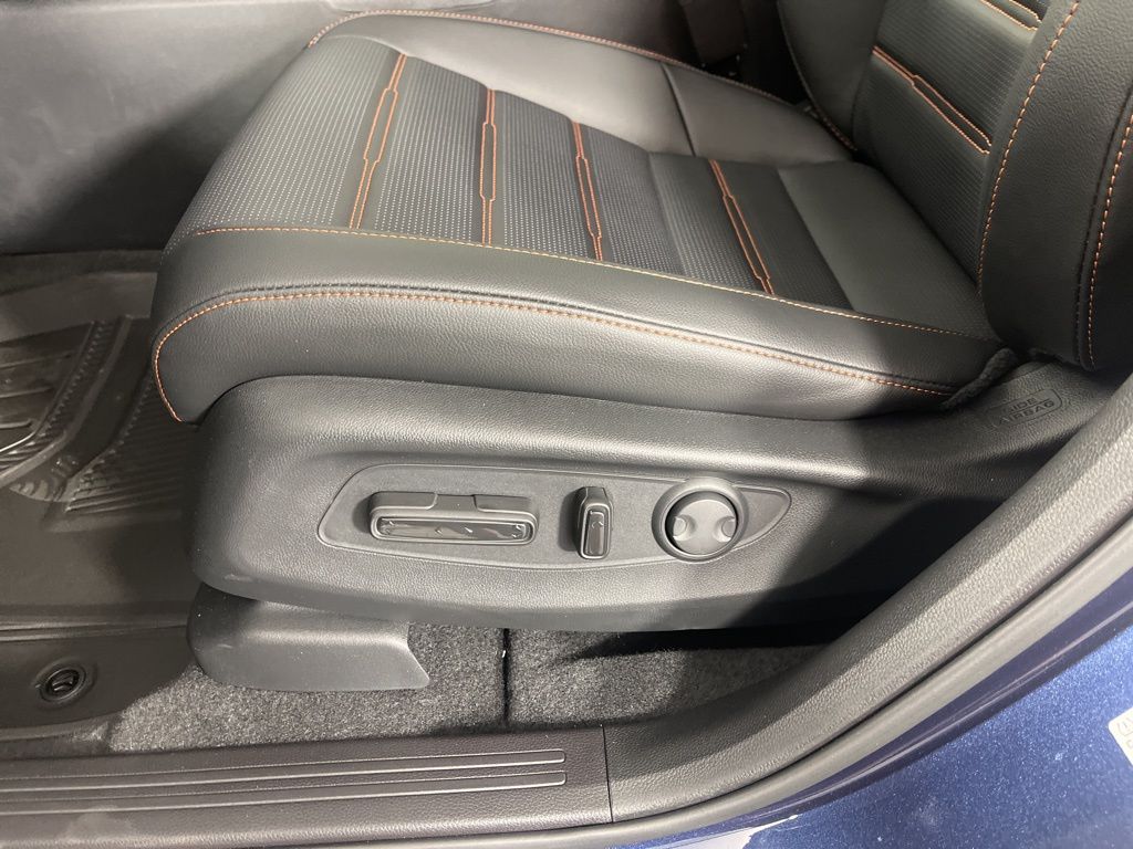 2025 Honda CR-V Sport Touring 23
