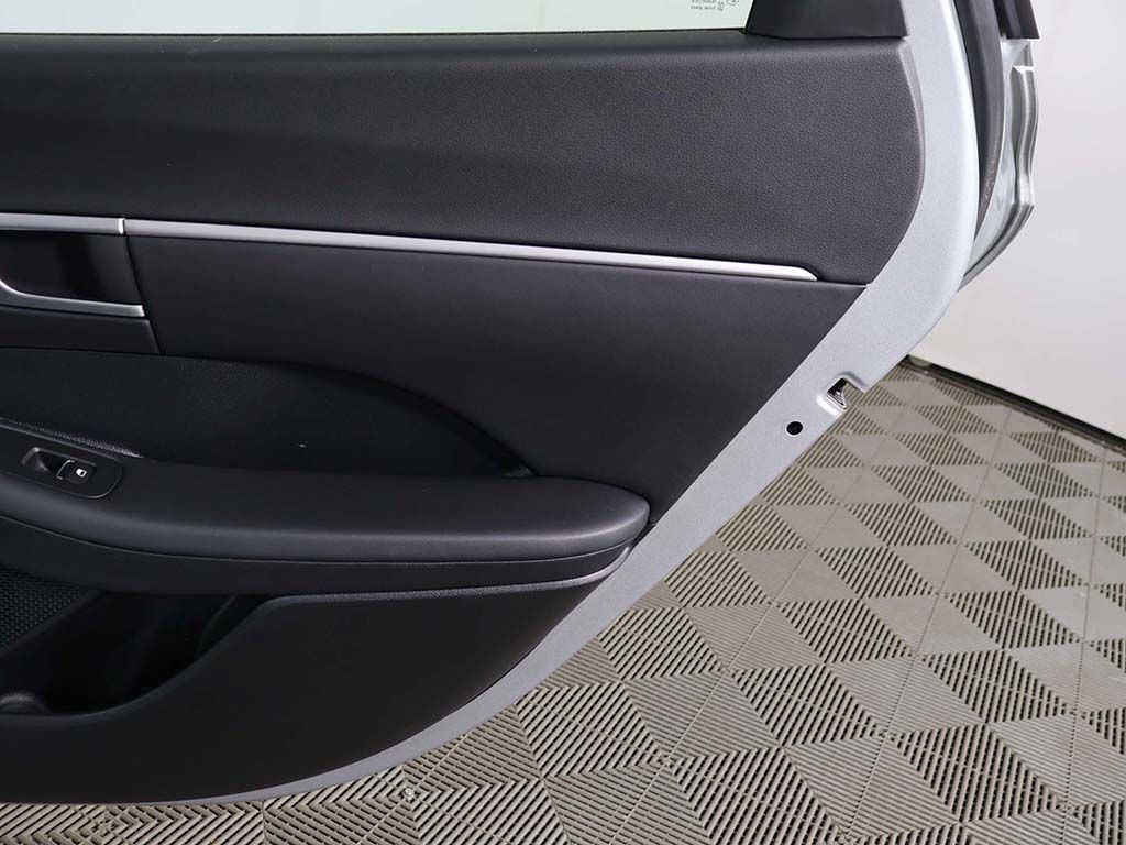 Certified Used 2025 Silver Hyundai SEL image 22