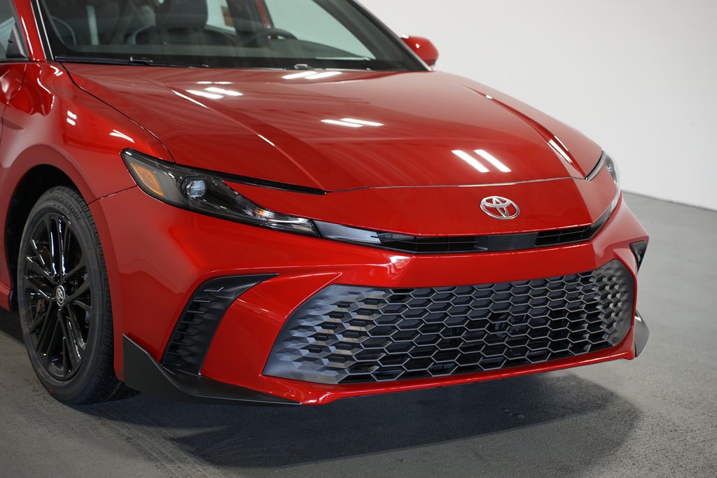 Thumbnail: 2026 Toyota Camry - 4