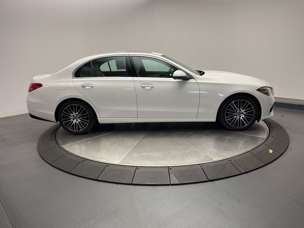 Thumbnail: 2025 Mercedes-Benz C-Class - 8