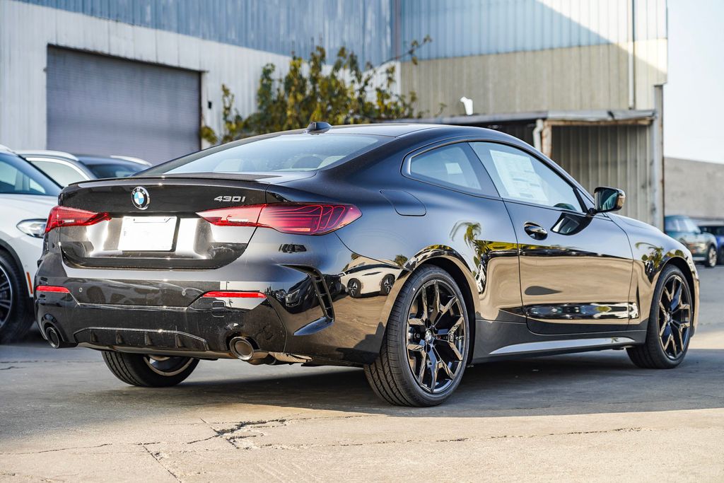 2025 BMW 4 Series 430i 8