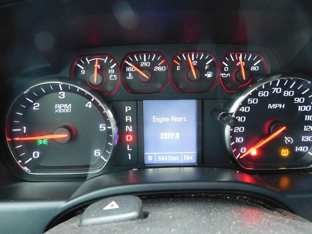 Thumbnail: 2018 GMC Sierra 2500 - 11