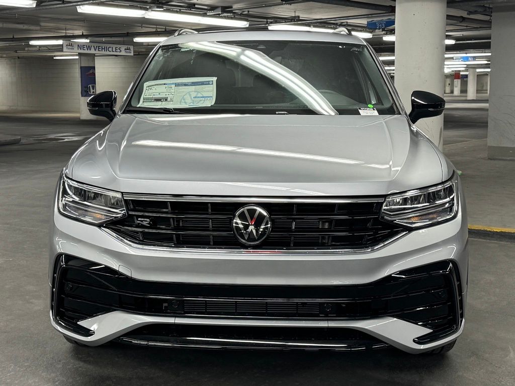 2024 Volkswagen Tiguan 2.0T SE R-Line Black 29