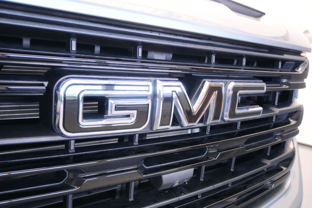 Used 2024 Sterling Metallic GMC Elevation image 56