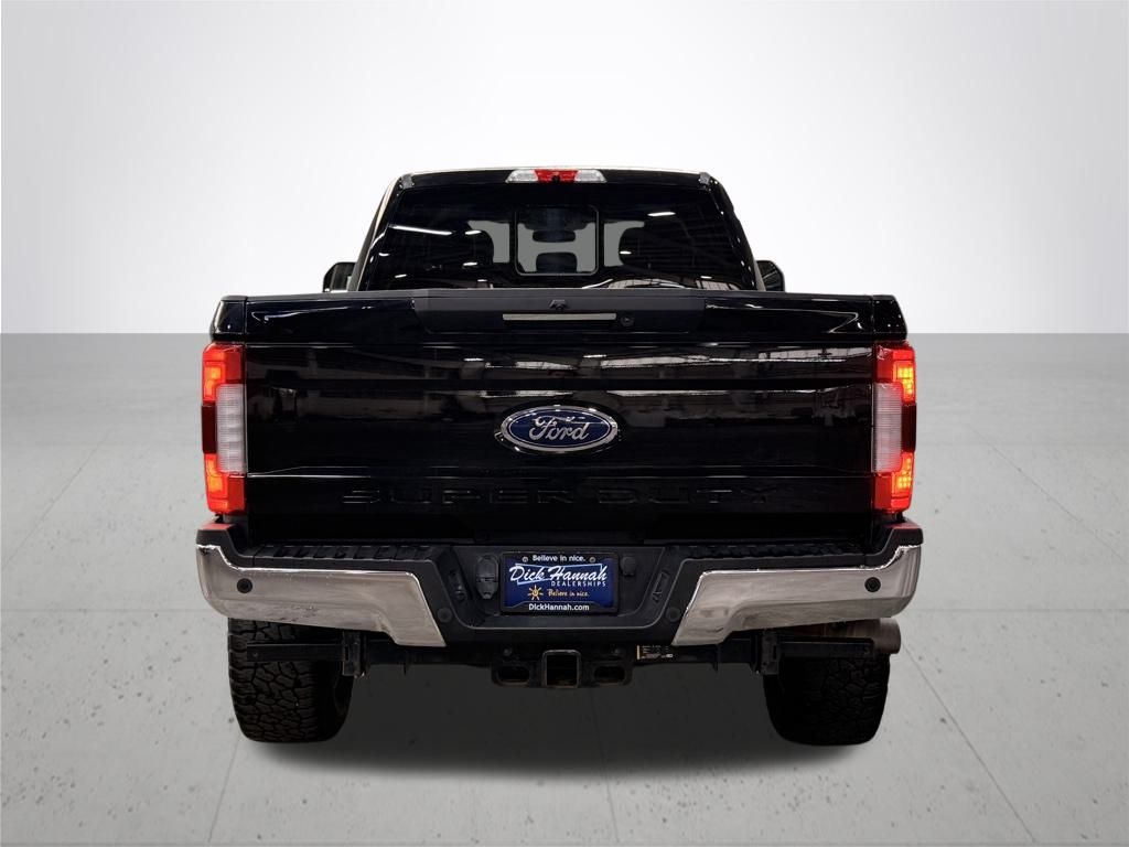 2017 Ford F-350SD Lariat