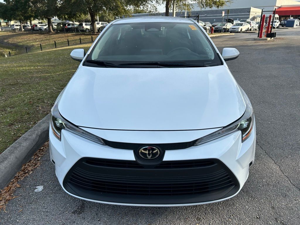 Thumbnail: 2025 Toyota Corolla - 8