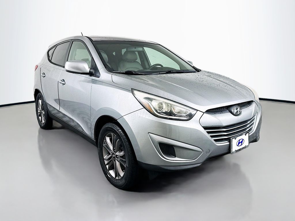 Thumbnail: 2015 Hyundai Tucson - 3
