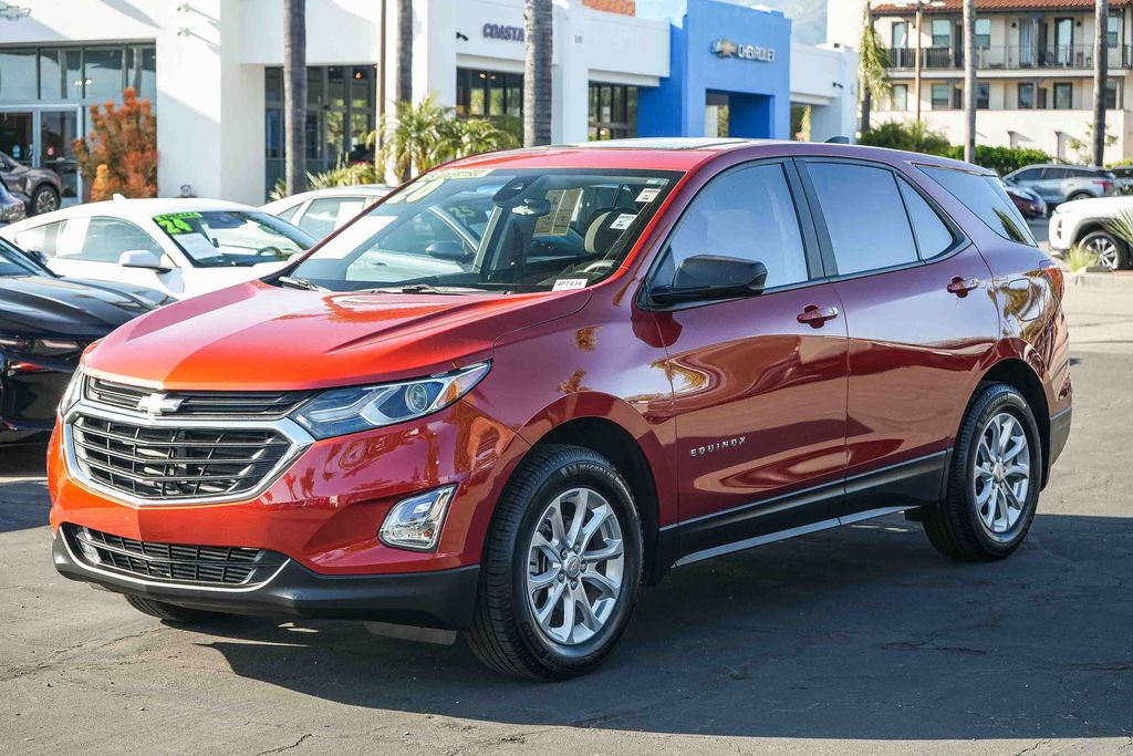 View vehicle photo 3