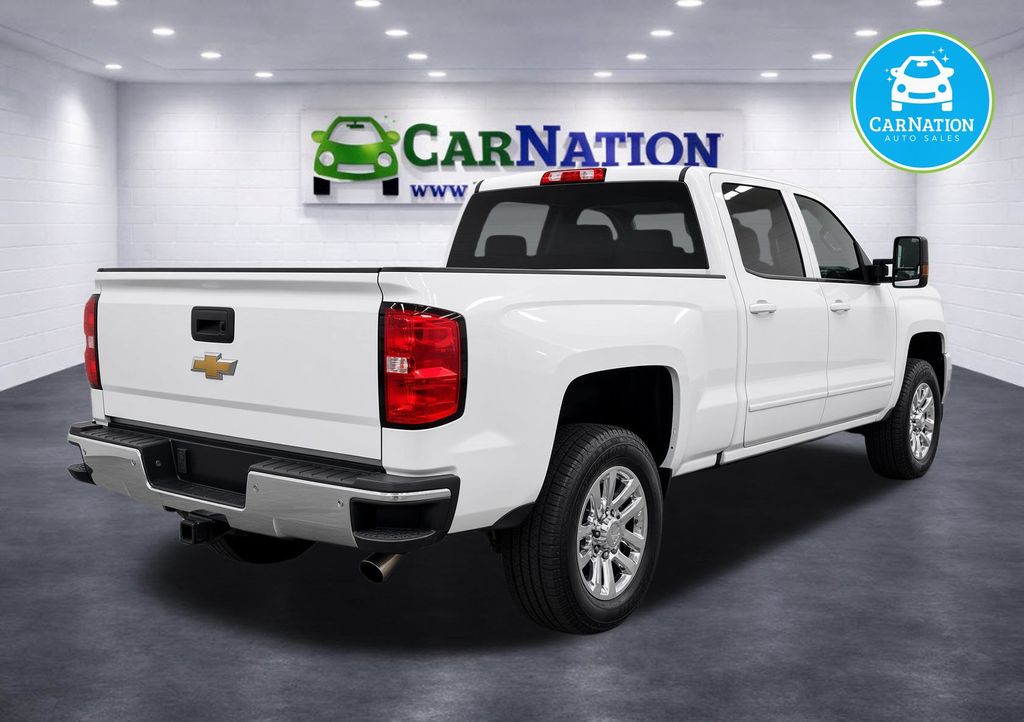 2019 Chevrolet Silverado 2500HD LT - Image 5