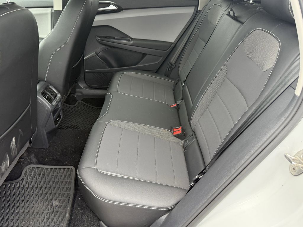 2022 Volkswagen Taos 1.5T SE  at DeMontrond Auto Country