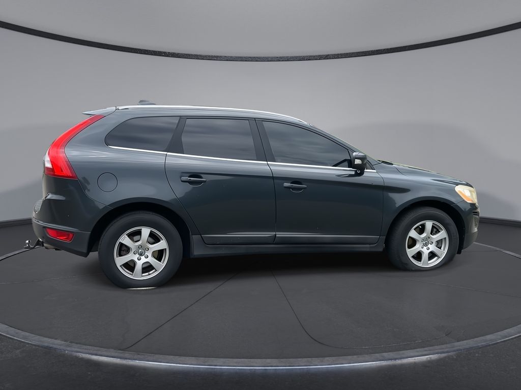 Thumbnail: 2011 Volvo XC60 - 9