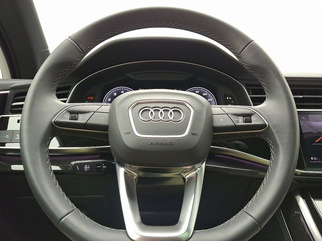 Thumbnail: 2025 Audi Q7 - 21