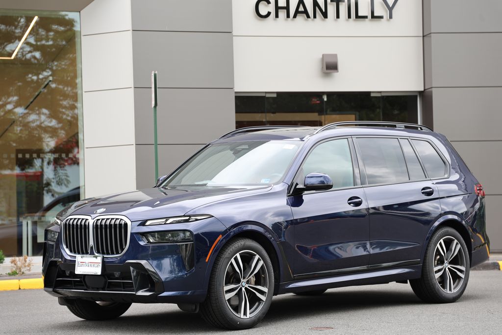 2023 BMW X7 2023 BMW X7 xDrive40i 4D Sport Utility