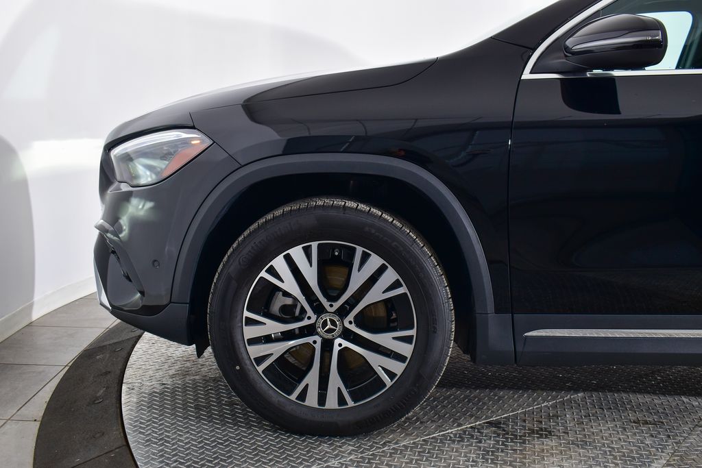 Thumbnail: 2026 Mercedes-Benz GLA - 30