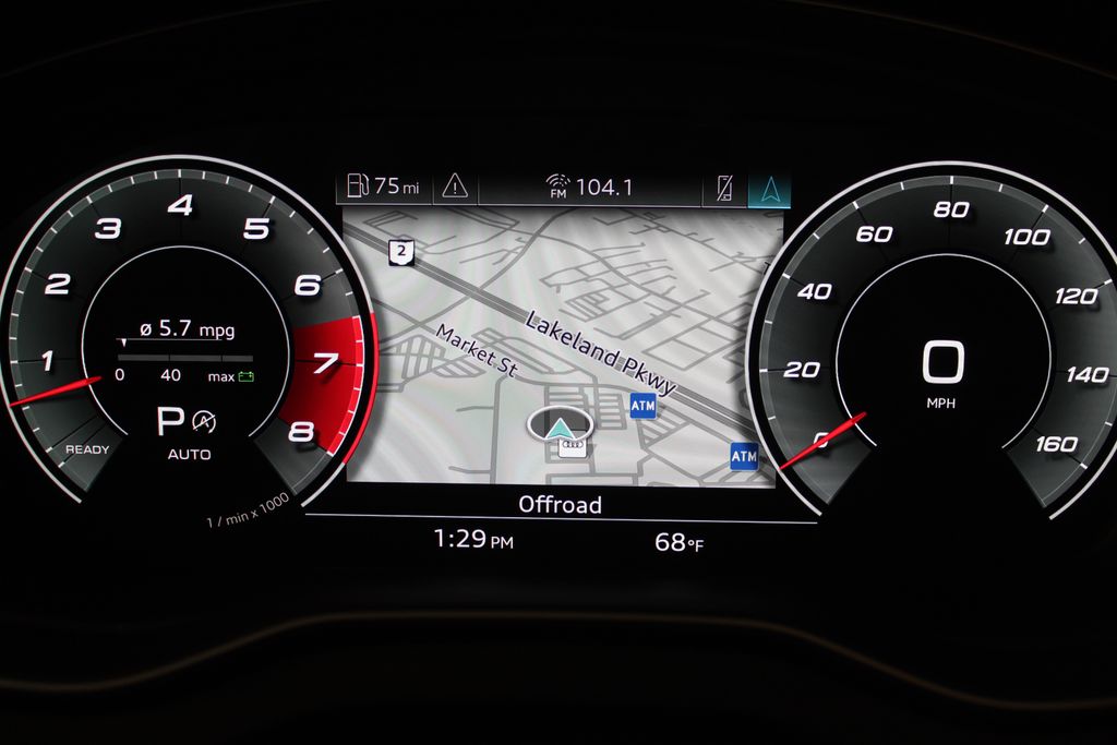 Thumbnail: 2023 Audi SQ5 - 30