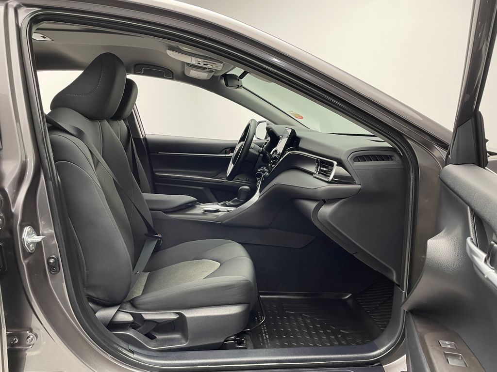 Thumbnail: 2023 Toyota Camry - 20